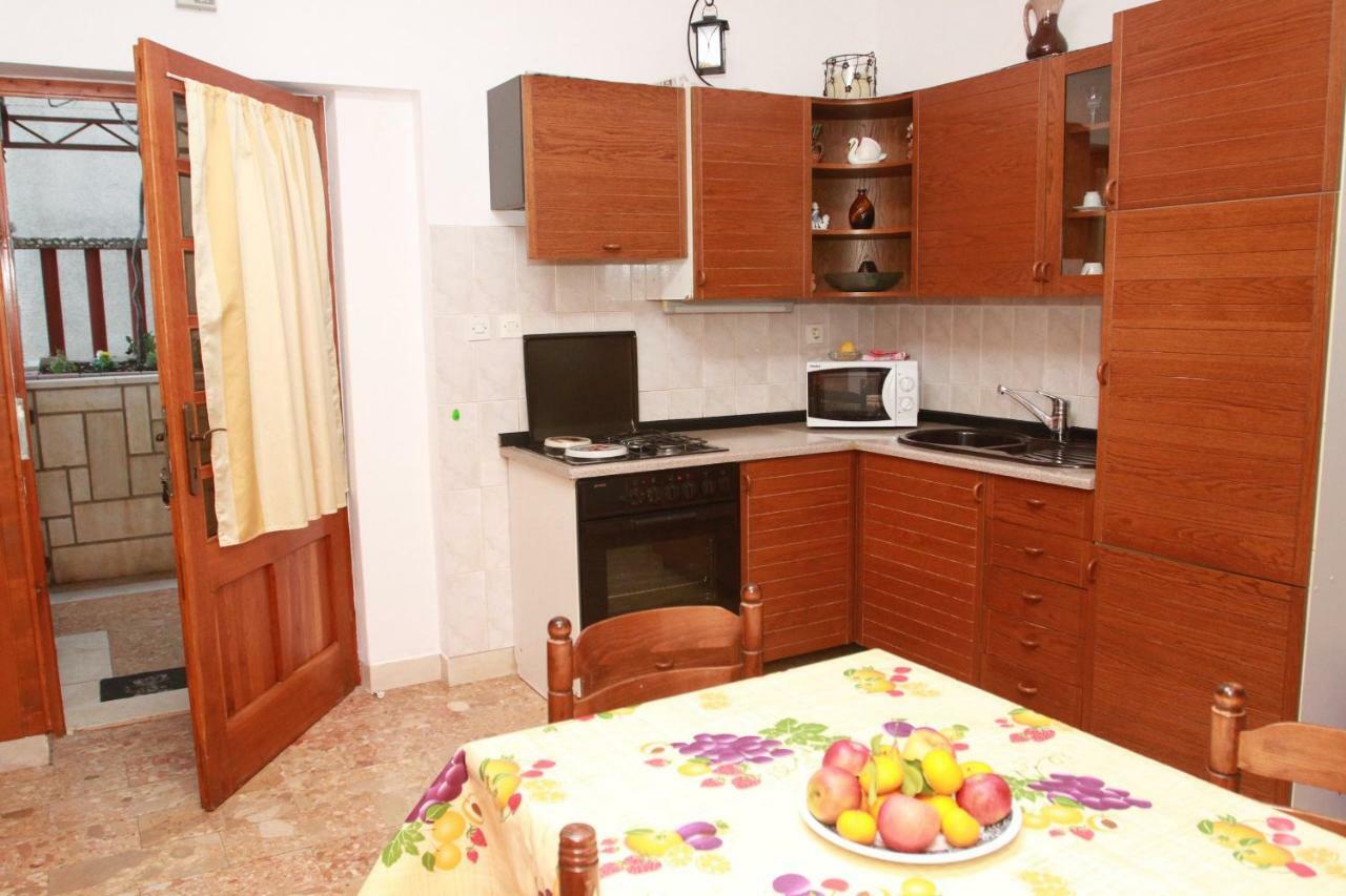 Raos Iva Appartement Trogir Buitenkant foto